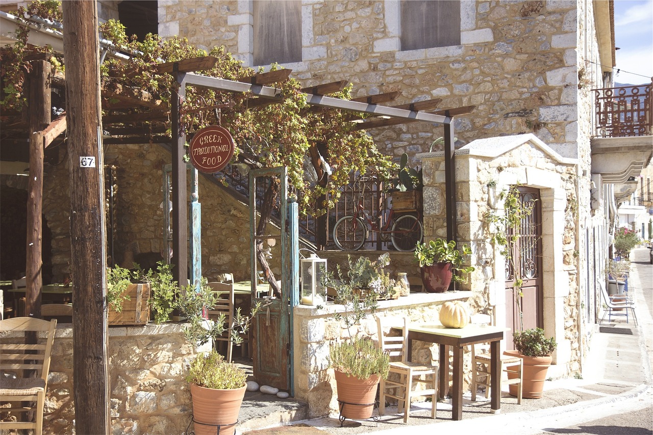 Mediterranean & Greek: the banner photo of its sample QR menu